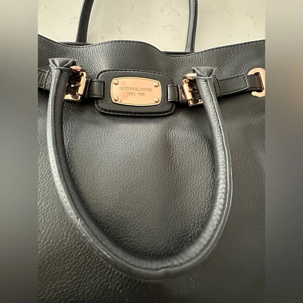 Michael Kors HAMILTON Black Pebbled Leather Satchel Tote Bag Rose Gold Hardware - Picture 6 of 17
